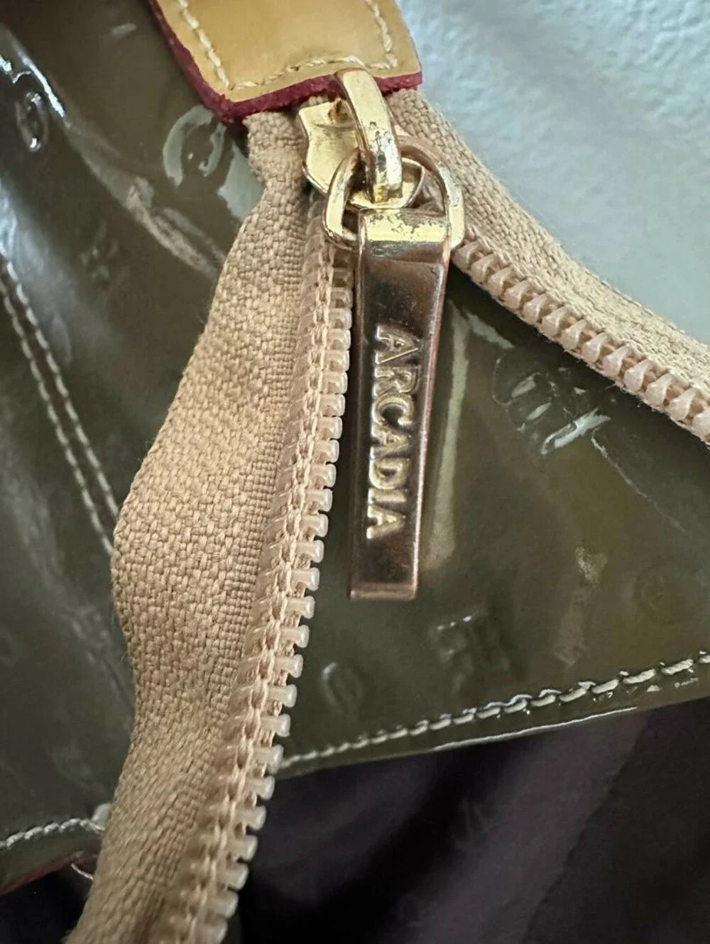 ARCADIA Italy Logo Embossed Patent Leather Satchel Top Handle Bag